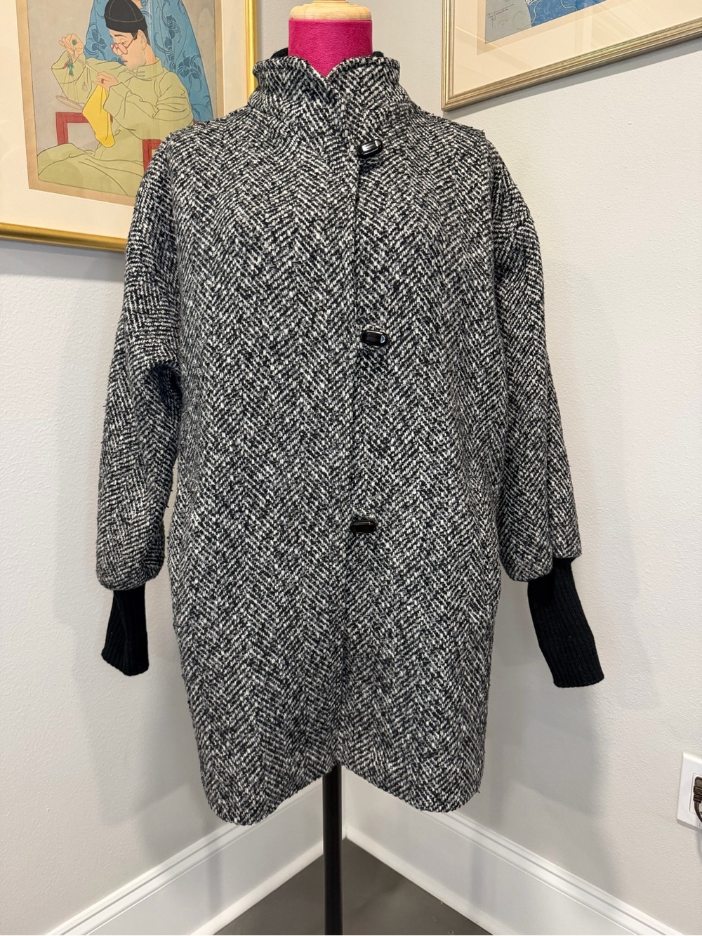 Vintage 1980’s New York Girl Herringbone Toggle PeaCoat in Black & White Size 8